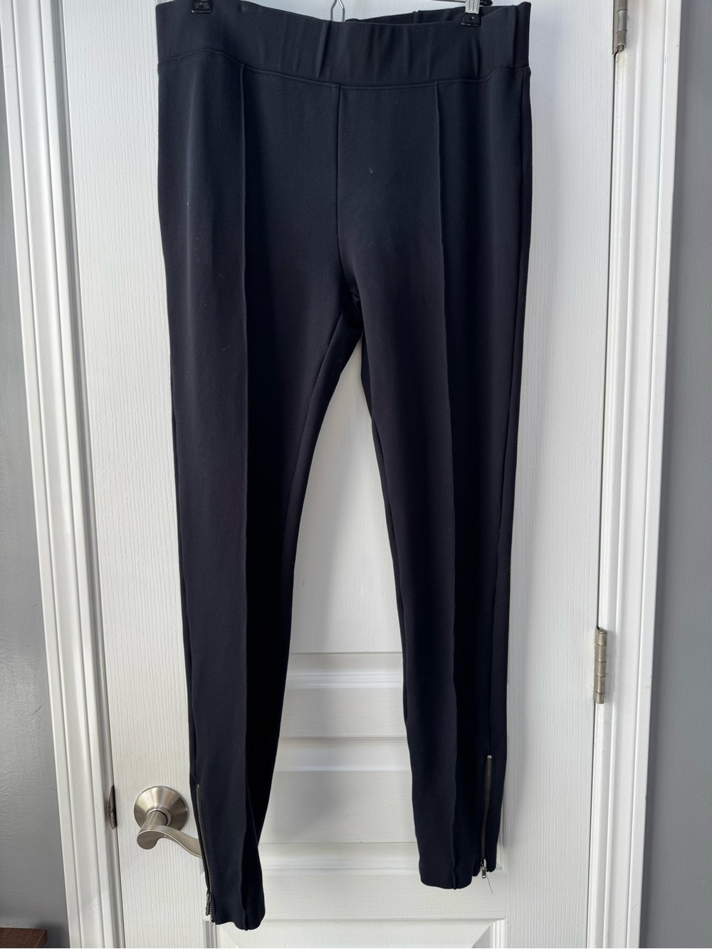 Lands' End Black Women's Zip-Hem Pull-on Stretch Trousers